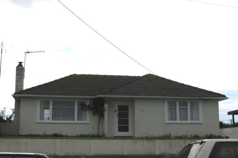 Photo of property in 25 Ruapehu Street, Castlecliff, Whanganui, 4501