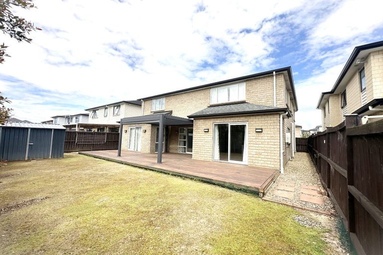 Photo of property in 9 Ballyholey Drive, Flat Bush, Auckland, 2019