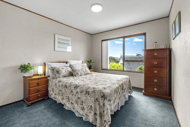 Photo of property in 97 John Downs Drive, Browns Bay, Auckland, 0630