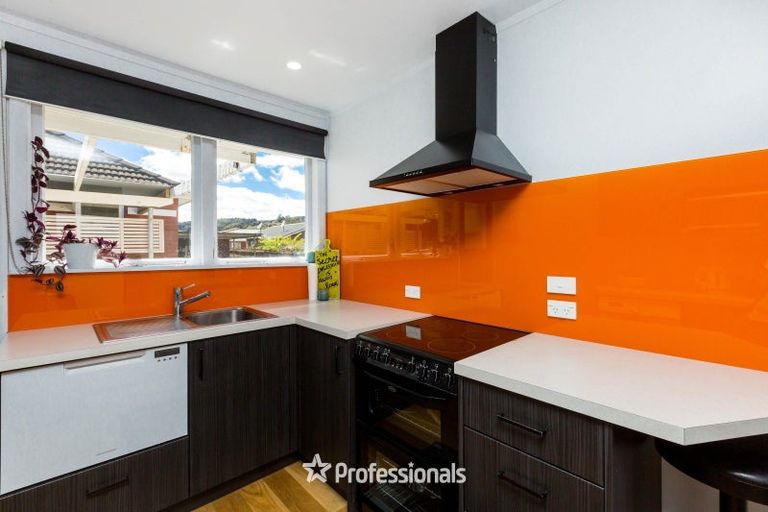 Photo of property in 1/15a Lane Street, Wallaceville, Upper Hutt, 5018