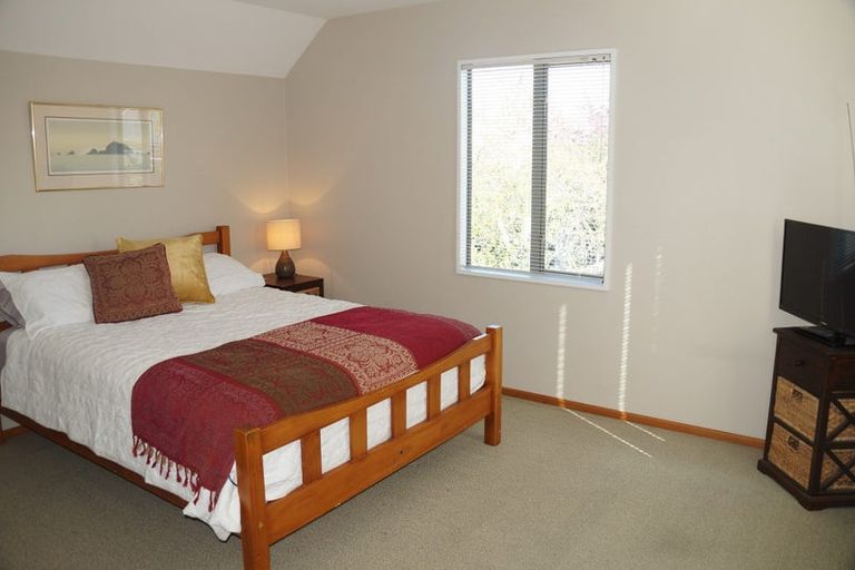 Photo of property in 3/70 Picton Avenue, Riccarton, Christchurch, 8011