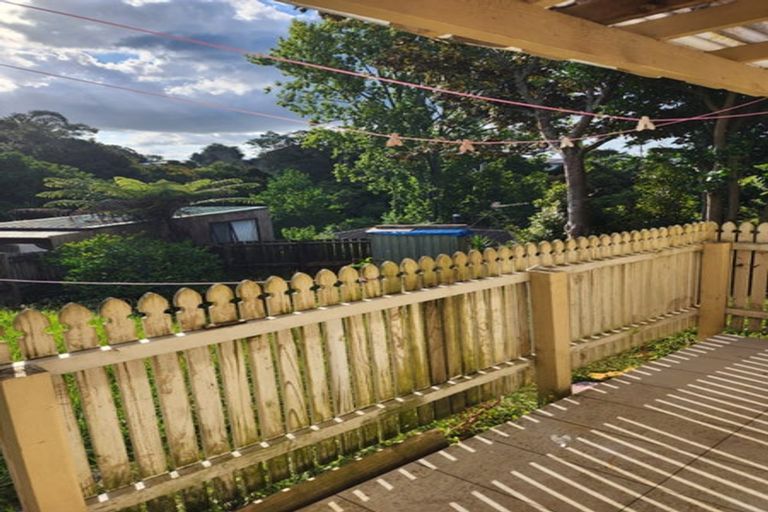 Photo of property in 1/198 Verbena Road, Birkdale, Auckland, 0626