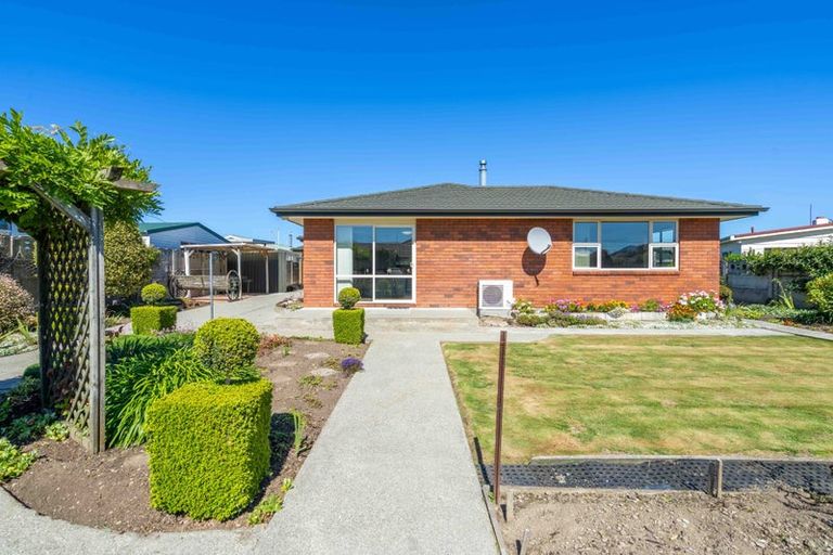 Photo of property in 115 Kitchener Street, Gore, 9710