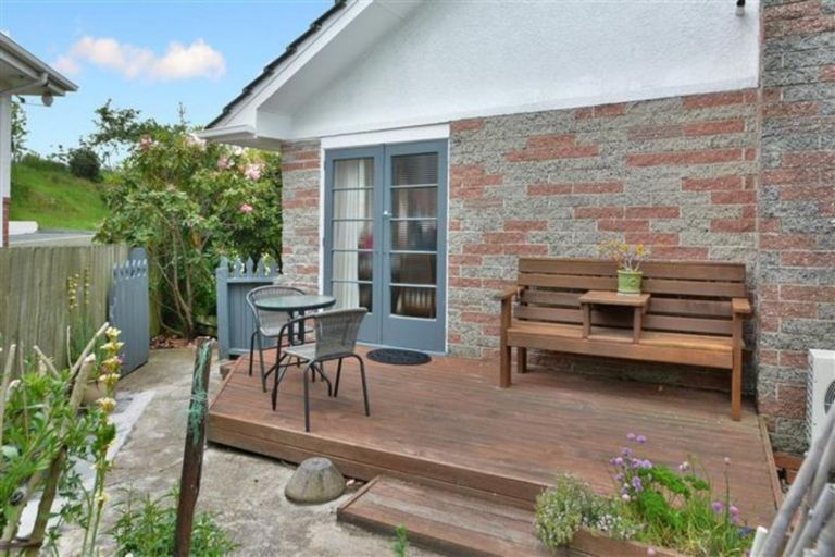 Photo of property in 20 Shulma Street, Abbotsford, Dunedin, 9018