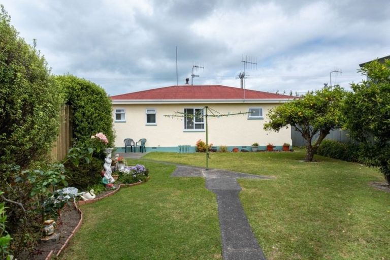 Photo of property in 11 Harold Holt Avenue, Onekawa, Napier, 4110