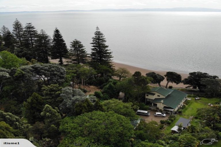 Photo of property in 264 Thames Coast Sh25 Road, Thornton Bay, Thames, 3575