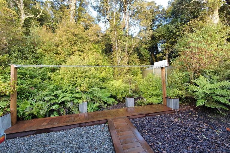 Photo of property in 2 Kakapo Way, Moana, 7875