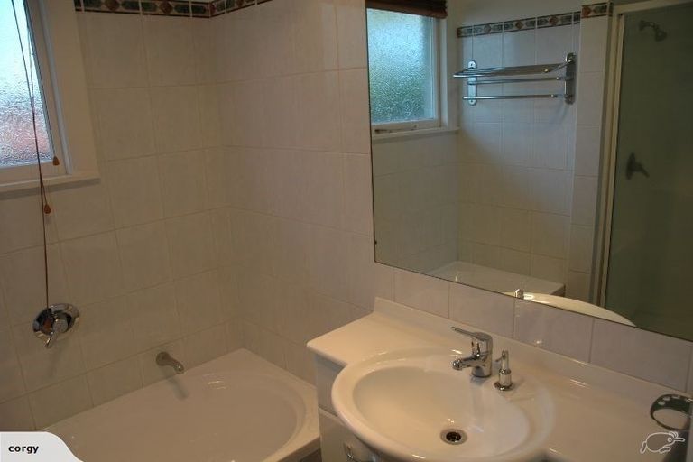 Photo of property in 33 Hurunui Street, Cracroft, Christchurch, 8025