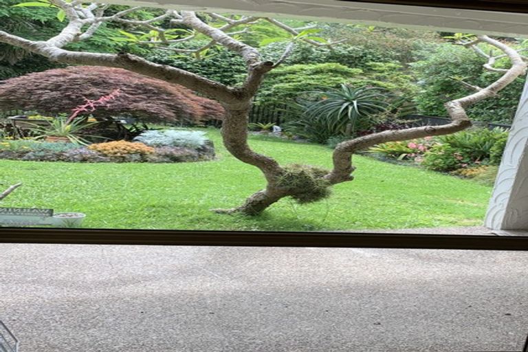 Photo of property in 2/59 Maxwelton Drive, Mairangi Bay, Auckland, 0630