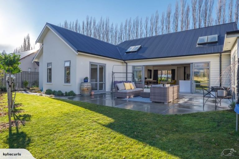 Photo of property in 23 The Dunes, Cromwell, 9310