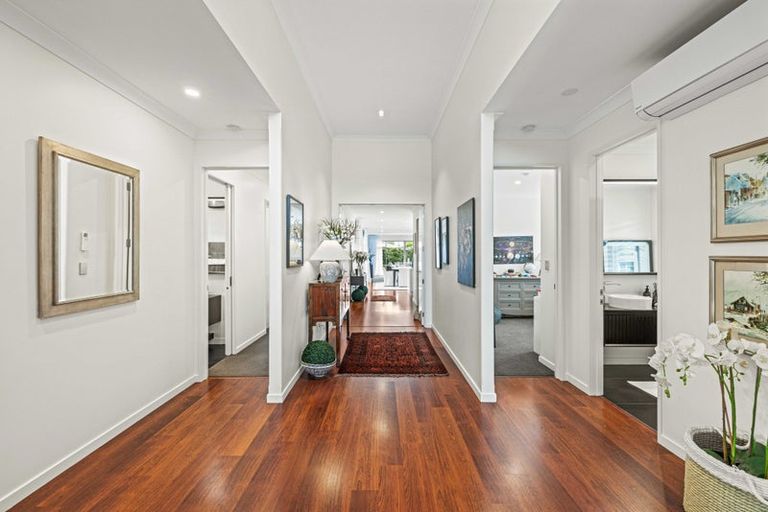 Photo of property in 77 Perry Street, Papanui, Christchurch, 8053