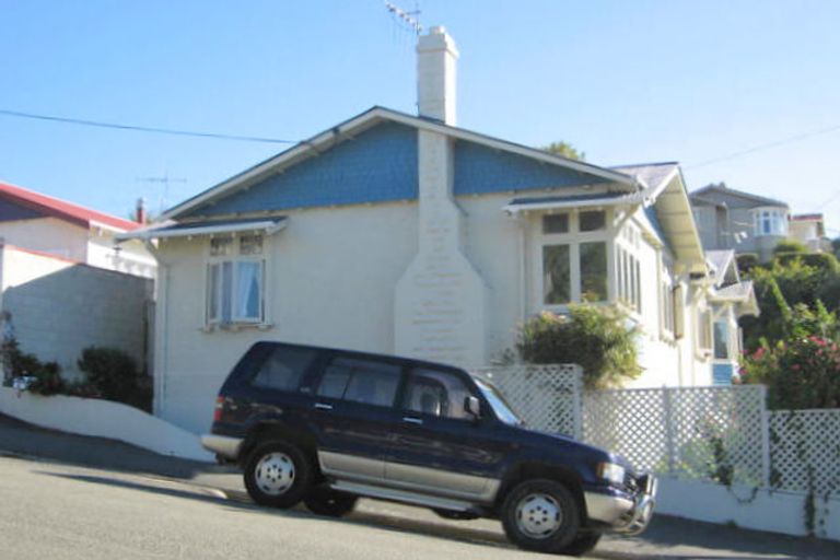 Photo of property in 6 Ure Street, South Hill, Oamaru, 9400