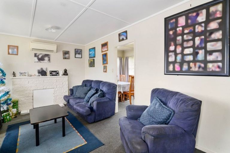 Photo of property in 32 Homedale Street, Pukehangi, Rotorua, 3015