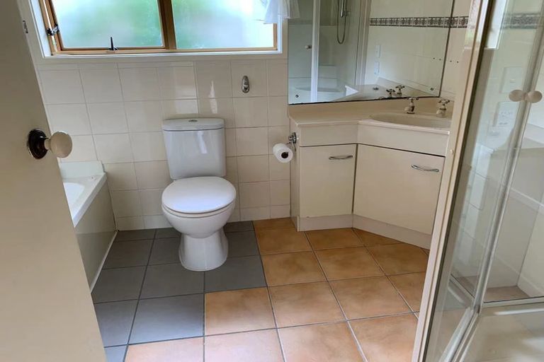 Photo of property in 4 Balfour Road, Manurewa, Auckland, 2102