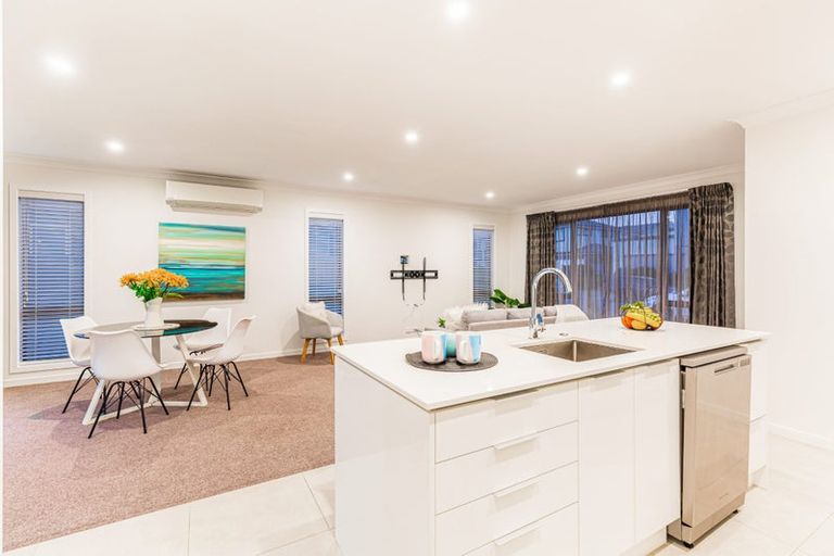 Photo of property in 17 Whenuapai Drive, Whenuapai, Auckland, 0618