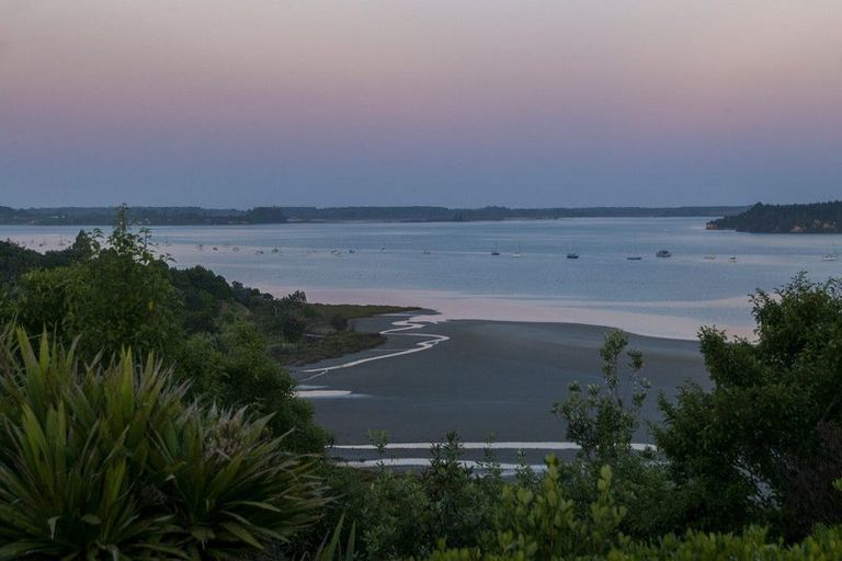 Photo of property in 42 Holyoake Terrace, Omokoroa, 3114