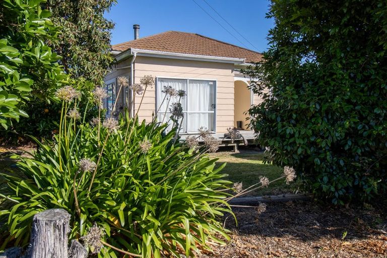 Photo of property in 36 Gouland Road, Spring Creek, 7202