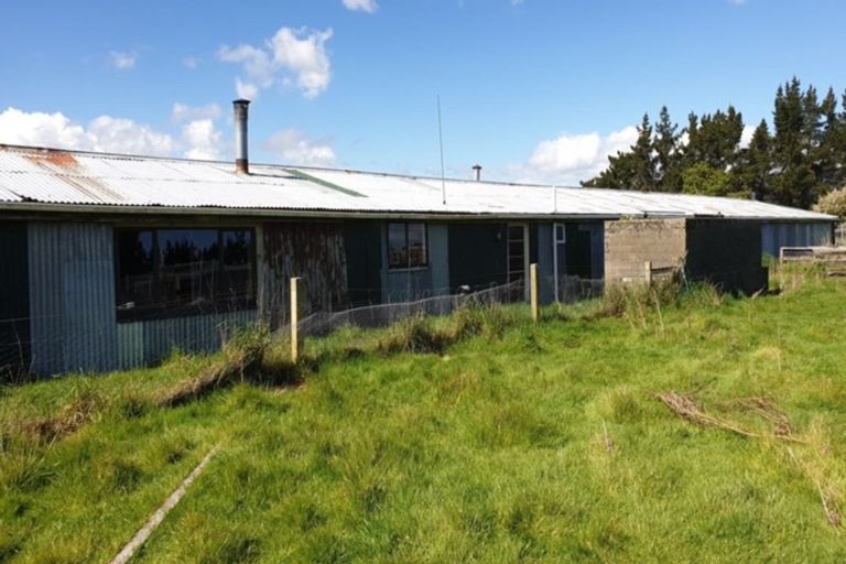 Photo of property in 73 Papatotara Road, Tuatapere, 9620