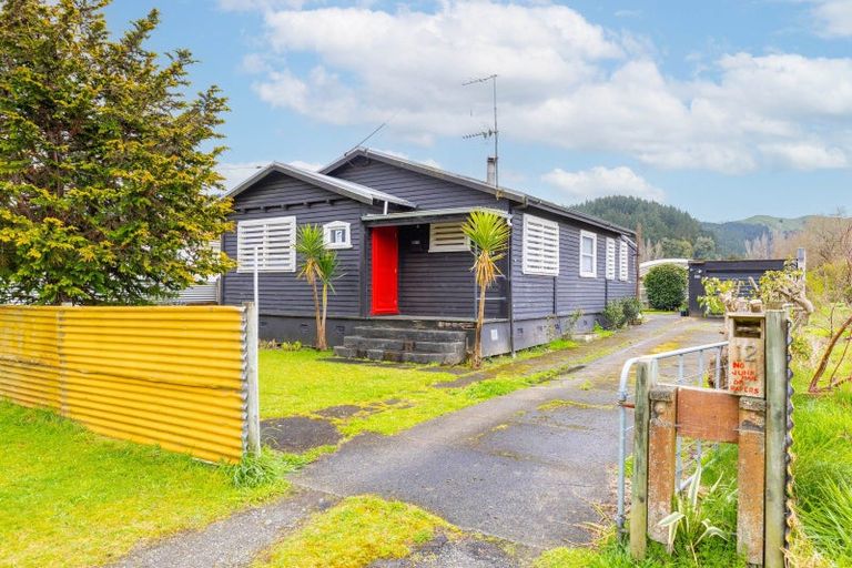 Photo of property in 12 Ngatai Street, Taumarunui, 3920