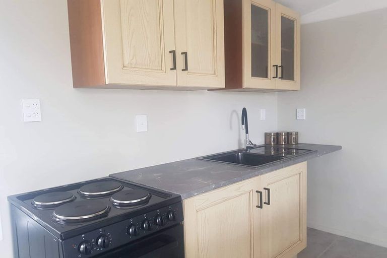 Photo of property in 19a Leaming Place, Clarks Beach, 2122