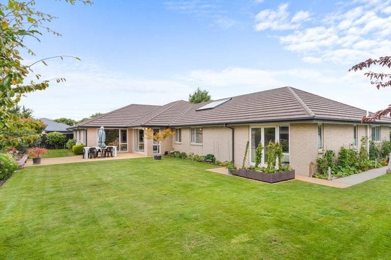Photo of property in 83 Mcmahon Drive, Aidanfield, Christchurch, 8025