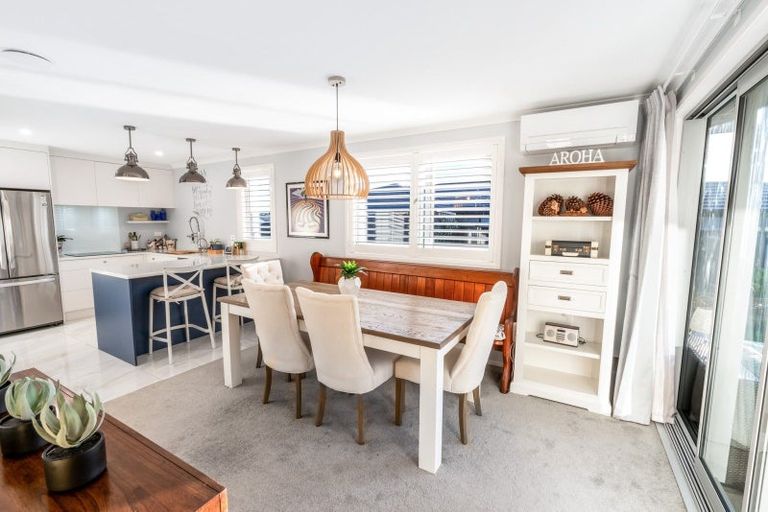 Photo of property in 73 Murray Ward Drive, Te Kauwhata, 3710