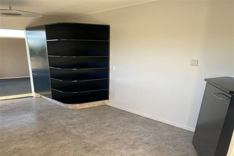 Photo of property in 10 Everglade Drive, Goodwood Heights, Auckland, 2105