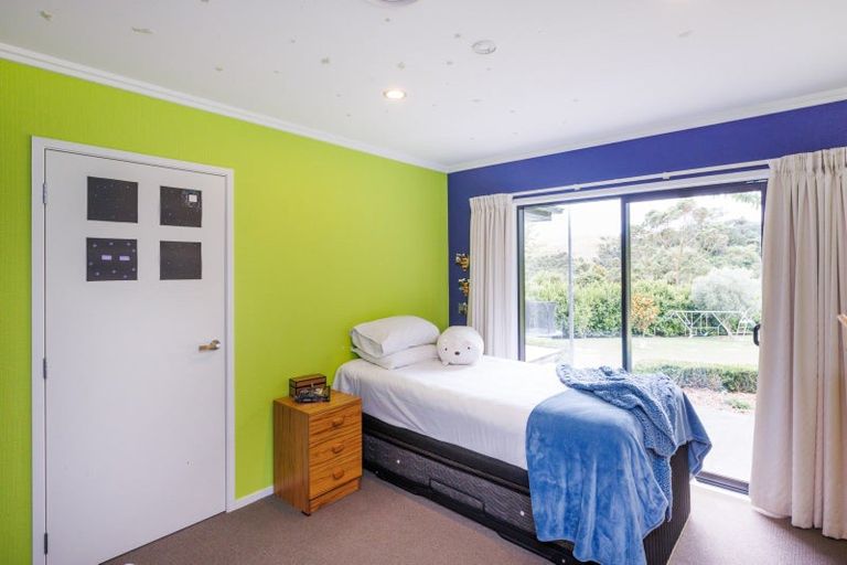 Photo of property in 50 Kingsdale Park Drive, Aokautere, Palmerston North, 4471
