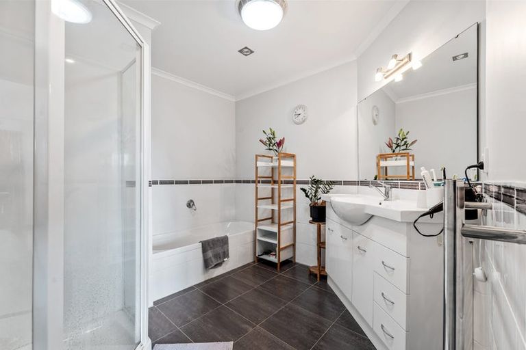 Photo of property in 6 Bloomfield Rise, Stanmore Bay, Whangaparaoa, 0932