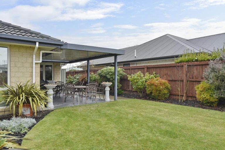 Photo of property in 32 Kensington Avenue, Rangiora, 7400