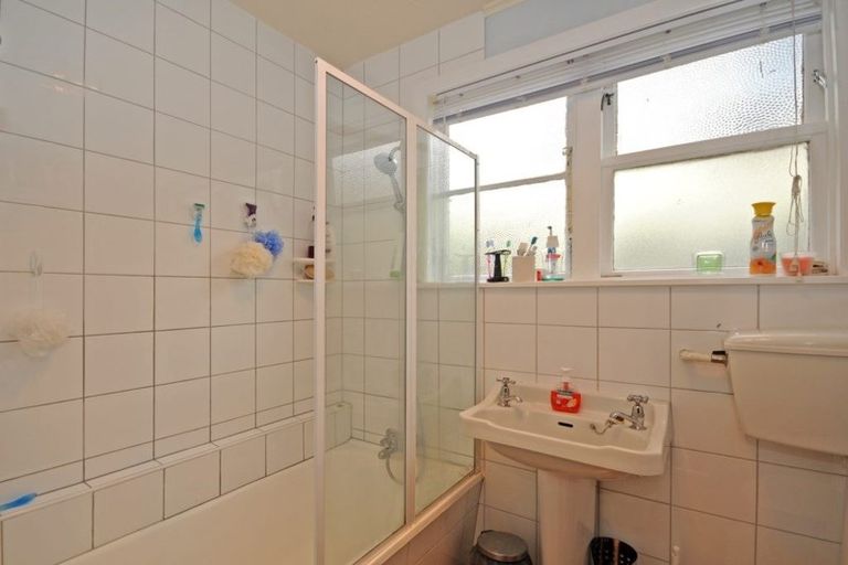 Photo of property in 12 Punjab Street, Khandallah, Wellington, 6035