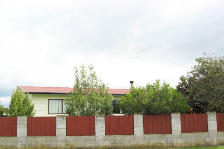 Photo of property in 4 Sutton Avenue, Clive, 4102