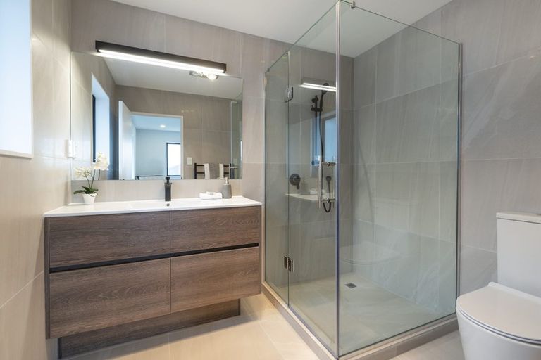 Photo of property in 70 Thomas Road, Flat Bush, Auckland, 2019