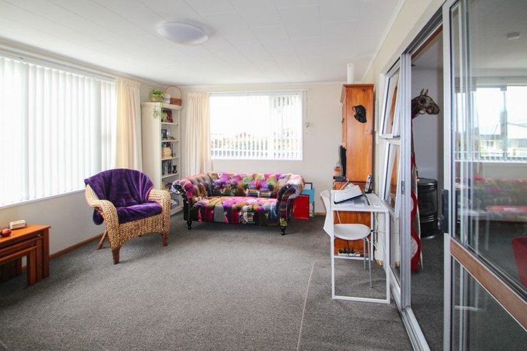 Photo of property in 8a Kenilworth Road, Oamaru North, Oamaru, 9400