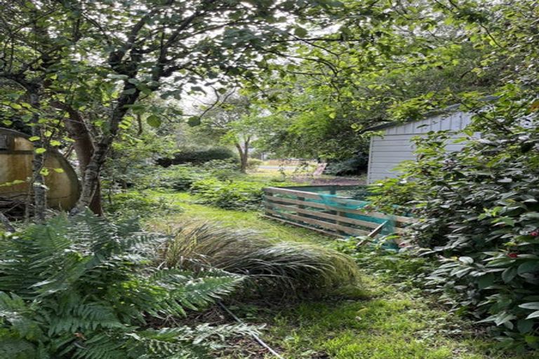 Photo of property in 1 Pitt Street, Waitati, 9085