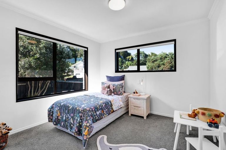 Photo of property in 7 Lombardy Place, Whalers Gate, New Plymouth, 4310