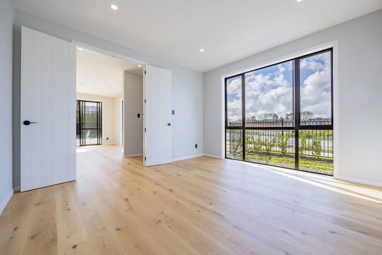 Photo of property in 75 Podgora Avenue, Huapai, Kumeu, 0810