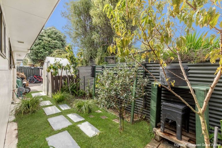 Photo of property in 2d Woodfield Avenue, Roslyn, Palmerston North, 4414