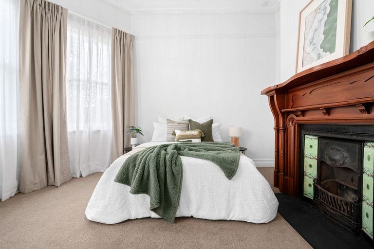 Photo of property in 6 Johnson Street, Dinsdale, Hamilton, 3204