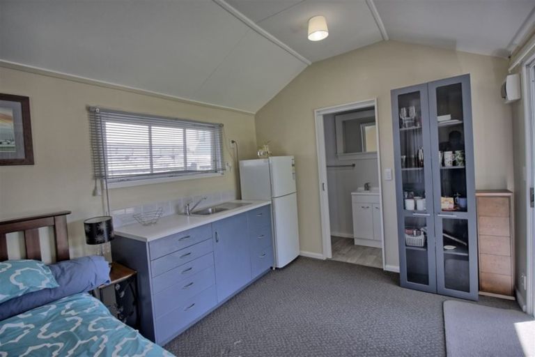 Photo of property in 9 Collins Street, Addington, Christchurch, 8024