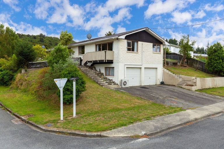 Photo of property in 2a Leicester Street, Picton, 7220