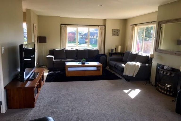 Photo of property in 59 Saint James Drive, Huntington, Hamilton, 3210