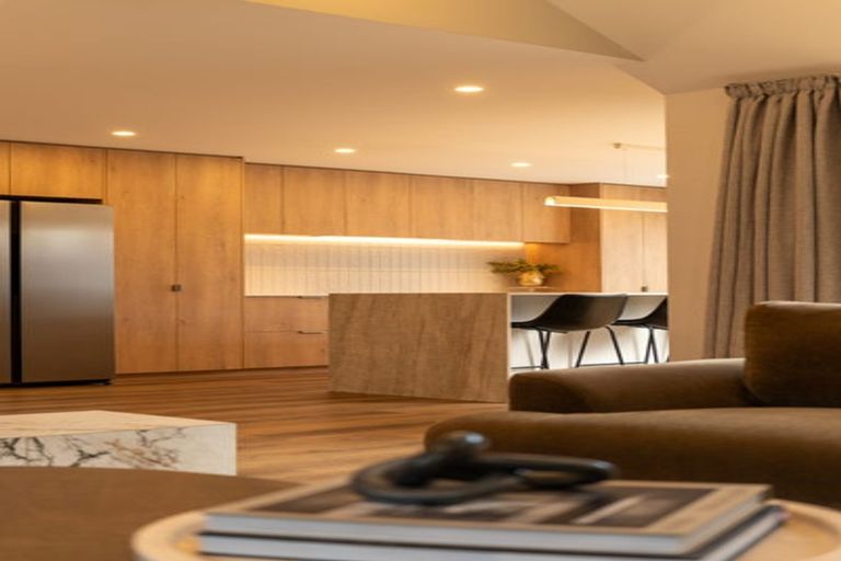 Photo of property in 92a Jeffreys Road, Fendalton, Christchurch, 8052