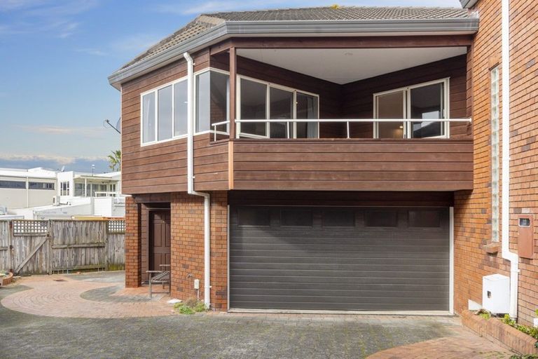 Photo of property in 6/21 Victoria Road, Mount Maunganui, 3116