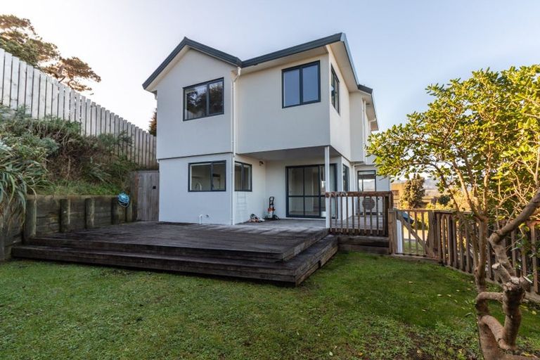 Photo of property in 12 Bowes Crescent, Strathmore Park, Wellington, 6022