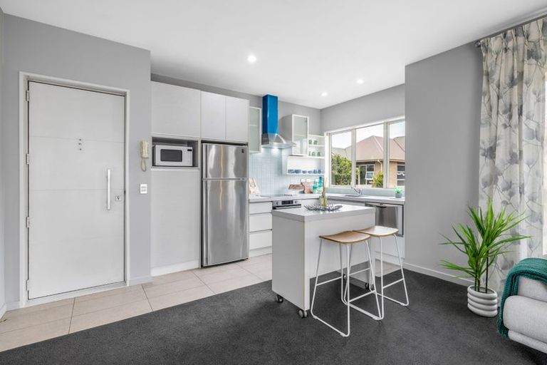 Photo of property in 2/400 Innes Road, Mairehau, Christchurch, 8052