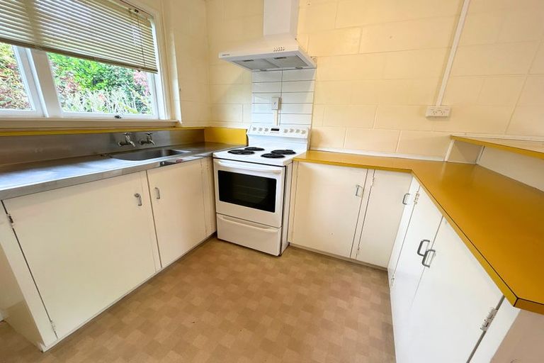 Photo of property in 21 Gilliam Street, New Lynn, Auckland, 0600