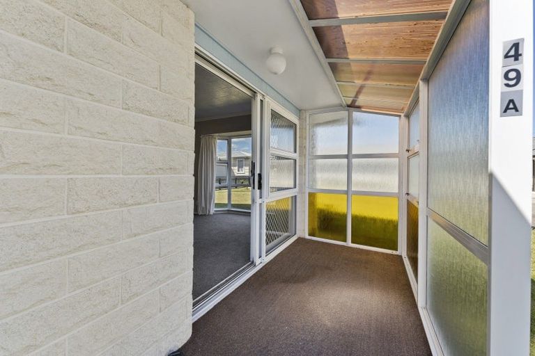 Photo of property in 49a Bath Street, Levin, 5510