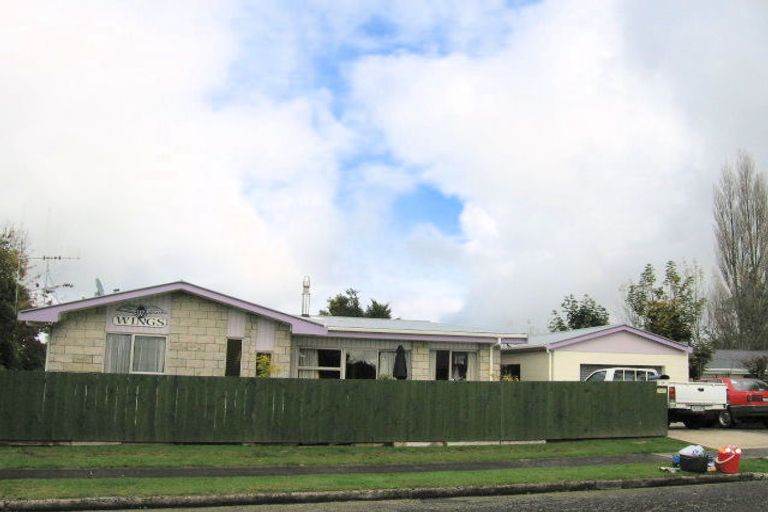 Photo of property in 24 Esk Crescent, Tokoroa, 3420