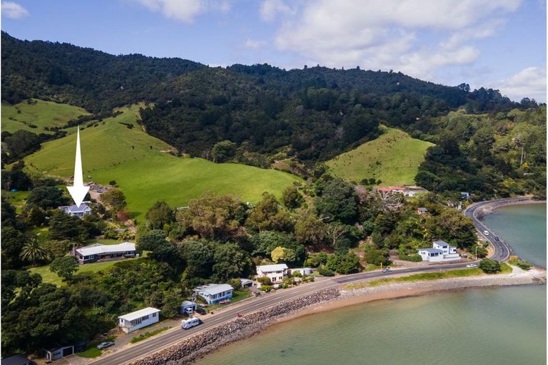 Photo of property in 150 Thames Coast Sh25 Road, Whakatete Bay, Thames, 3575